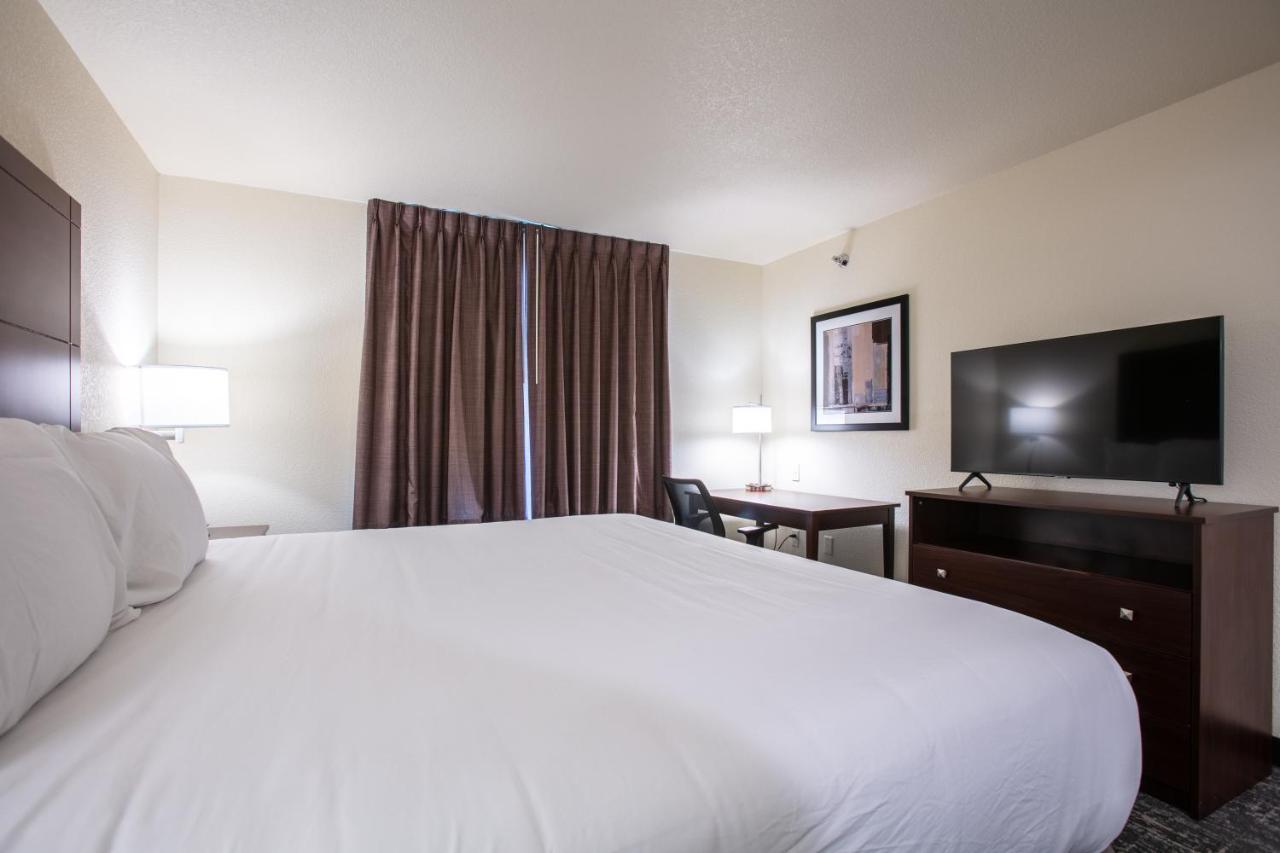 Cobblestone Inn & Suites - Pine Bluffs エクステリア 写真
