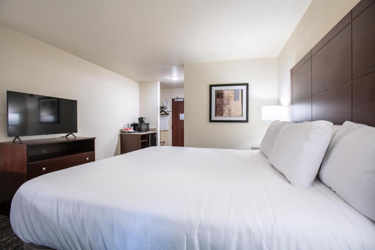 Cobblestone Inn & Suites - Pine Bluffs エクステリア 写真