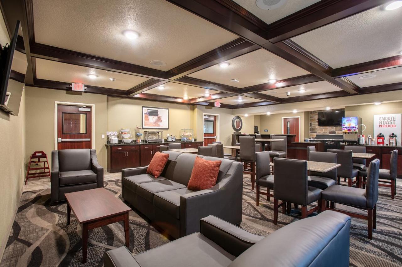 Cobblestone Inn & Suites - Pine Bluffs エクステリア 写真