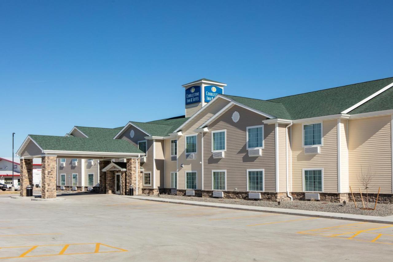 Cobblestone Inn & Suites - Pine Bluffs エクステリア 写真