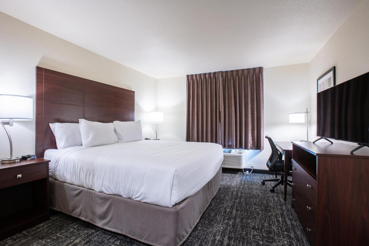 Cobblestone Inn & Suites - Pine Bluffs エクステリア 写真